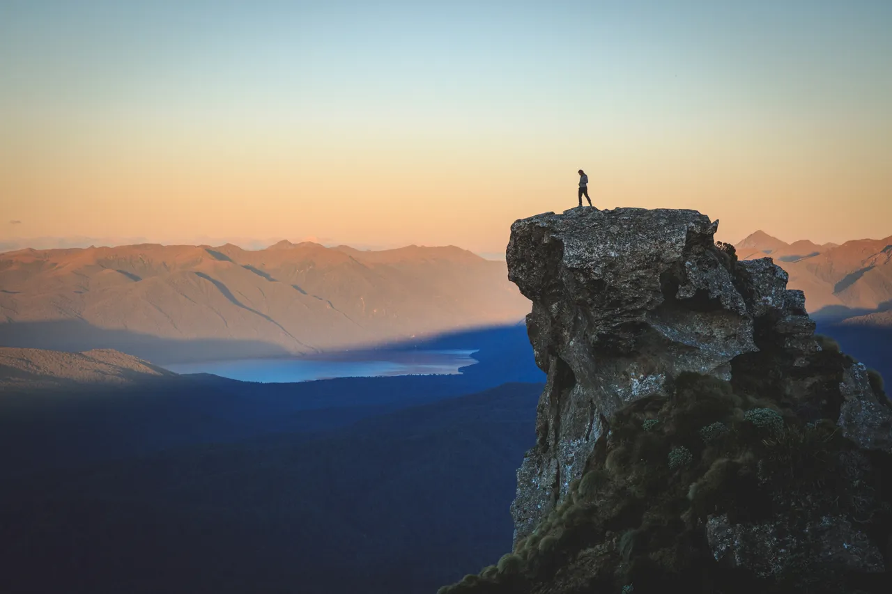 456782-hump-ridge-track-southland-new-zealand-credit-liz-carlson-158-web-optimised-1280px-webp